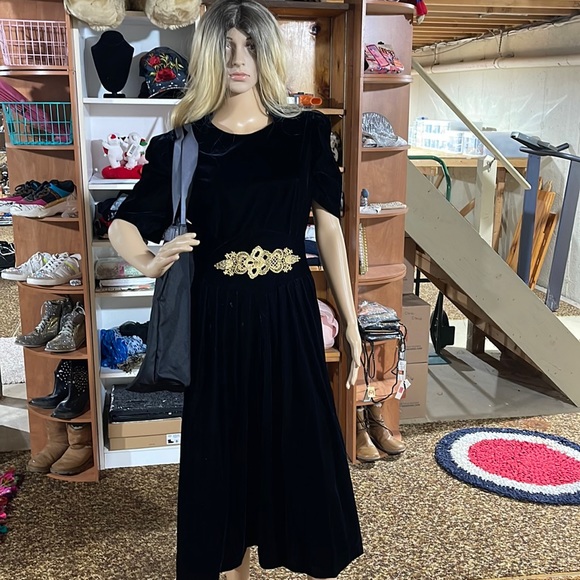 VICTORIA’S SECRET PINK BLACK SEQUINNED SHOPPER - Picture 2 of 3